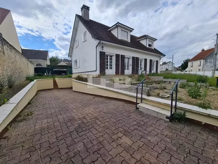 vente maison 8 pièces à chambly (60230)  367 500 €