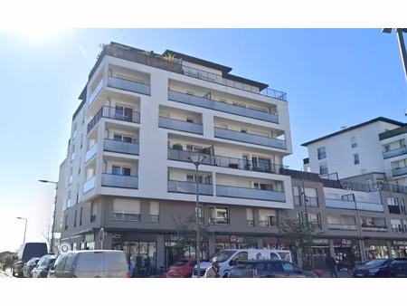 location appartement 2 pièces 46m² cergy 95800