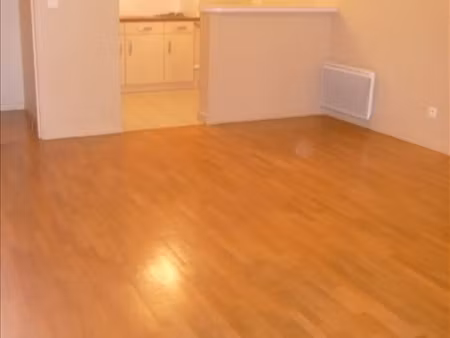 location appartement 2 pièces 44m² clichy 92110