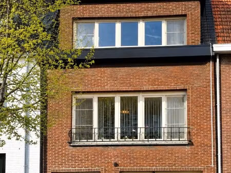 huis te koop in brasschaat met 4 slaapkamers