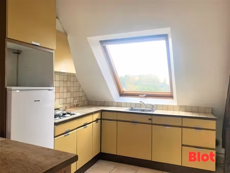 blot immobilier ! appartement t1 fougères
