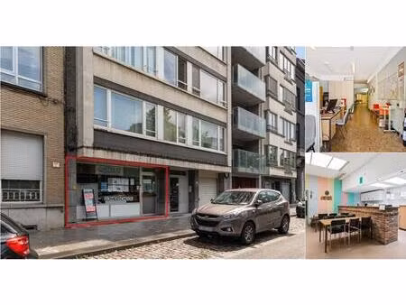 surface commerciale à vendre à italiëlei 171 anvers (rbu16453)