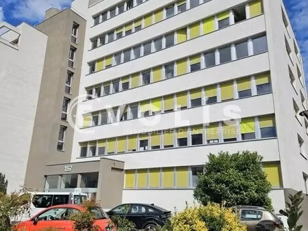 location bureaux 85 m² à 475 m²