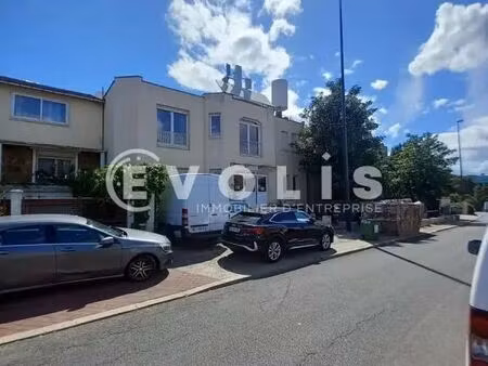 location bureaux 100 m²