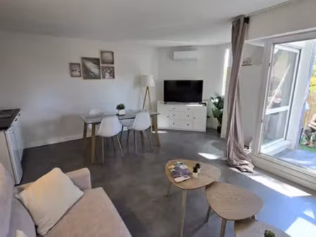 appartement à les baux-de-provence (13520)