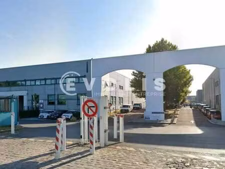 location local d’activités ivry sur seine 94200 255m² à 3653m²