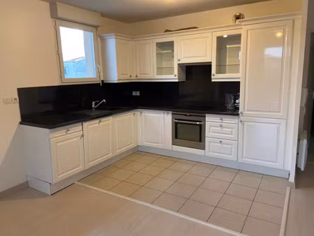 location appartement 3 pièces 65 m² à cornebarrieu (31700)