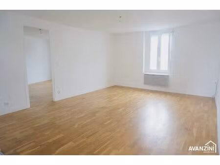 appartement 2 pièces à st germain sur morin