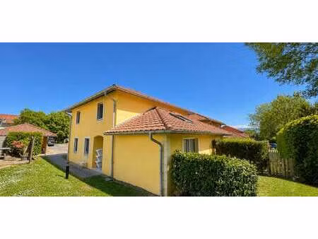 maison avec piscine et jardin prévessin-moëns (01)