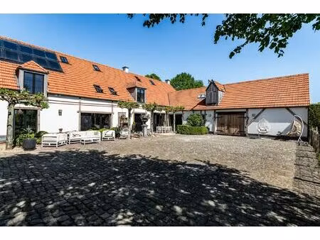 huis te koop in loenhout met 5 slaapkamers