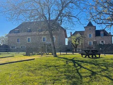 propriete equestre d'exception sur 19h proche figeac