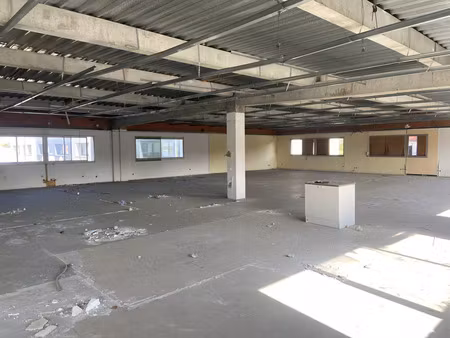 vente local commercial 730m2 cabestany 66330 - 1081600 € - surface privée