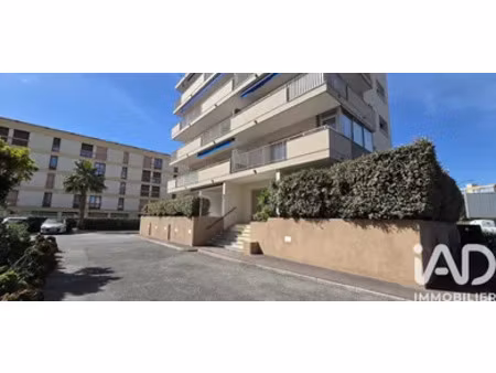 appartement à fréjus (83600)