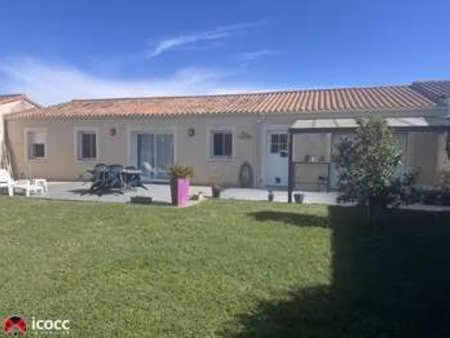 vente maison à saint-michel-en-l'herm (85580) : à vendre / 109m² saint-michel-en-l'herm
