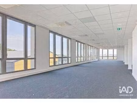location bureaux et commerces à pacé (35740) : à louer / 270m² pacé