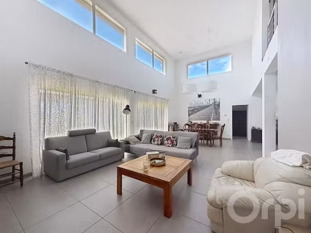 vente villa 7 pièces 208 m² à le soler (66270)  470 000 €