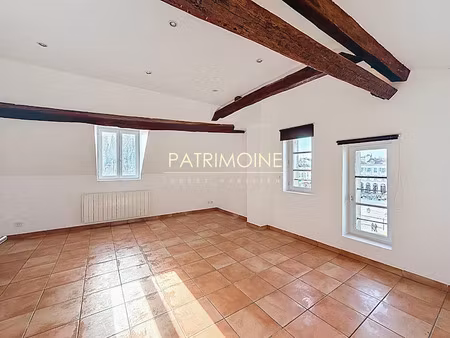 location appartement 2 pièces 58 m² à saint-germain-en-laye (78100)  1 070 €