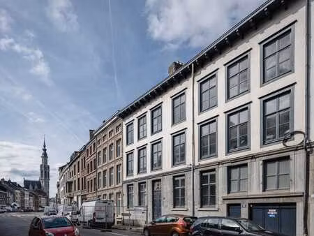 immeuble de rapport avec 7 appartements et 2 bureaux