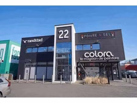 espace de bureaux - 234 m² + 6 parkings