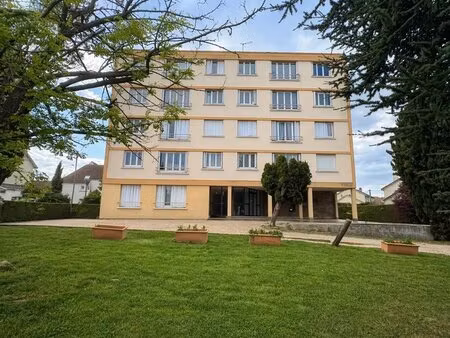 appartement de 3 pièces de 64 m² à mantes-la-ville