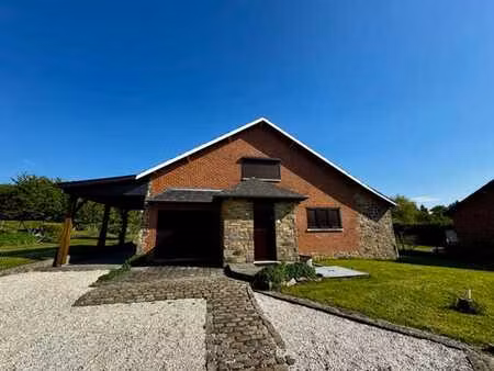 villa au coeur de loyers
