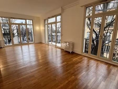 appartement de luxe à louer dans le quartier saint james-général koenig
