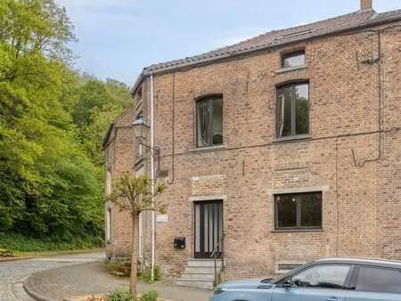 maison 2-façades (4 ch) avec jardin et emplacement de parkin