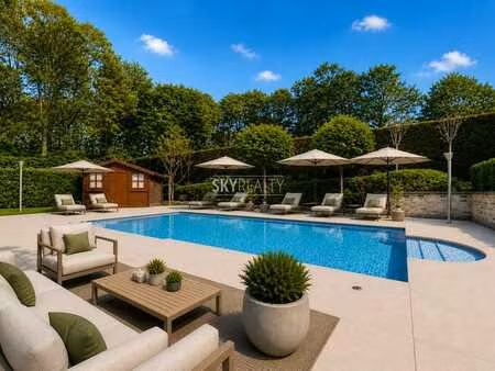 villa d’exception 419 m² avec piscine sur 29 ares sud
