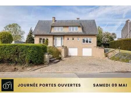 imposante villa de 220m²  5 chambres et double garage