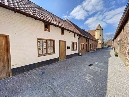 karaktervolle woning op toplocatie in sint-truiden