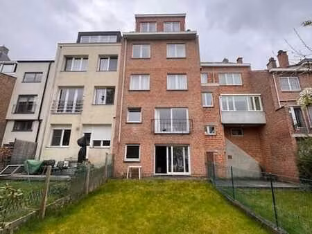 maison de rapport 5 lots & 1 garage
