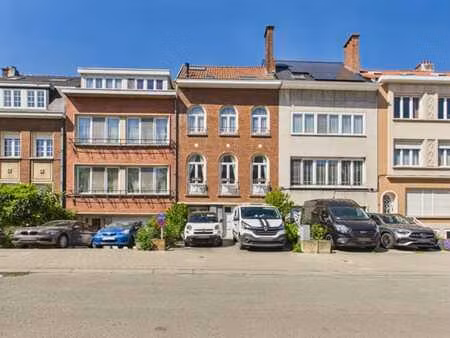 maison ± 180 m² 4 ch jardin et garage