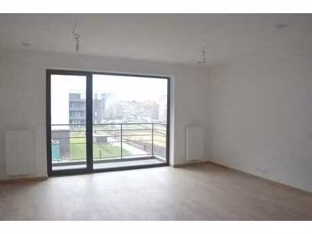 evere  bel appartement 1 chambre