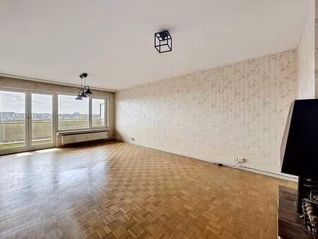 schaerbeek - appartement 2 chambres avec terrasse et garage