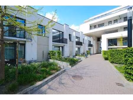 récente 2f avec terrasse + cave (garage option) - dansaert