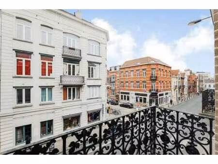 etterbeek - tongres : maison unifamiliale à remodeler 4ch
