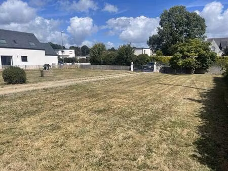terrain constructible viabilisé à vendre