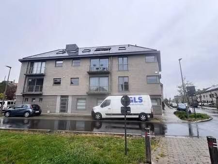 ruim en lichtrijk appartement met zicht op groen in vilvo...