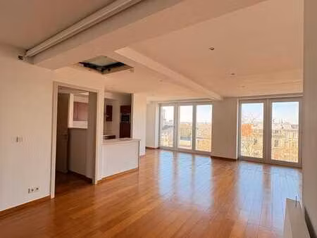 3 grands appartements - avec ascenseur