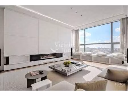 louise : penthouse exceptionnel de 3 chambres + bureau