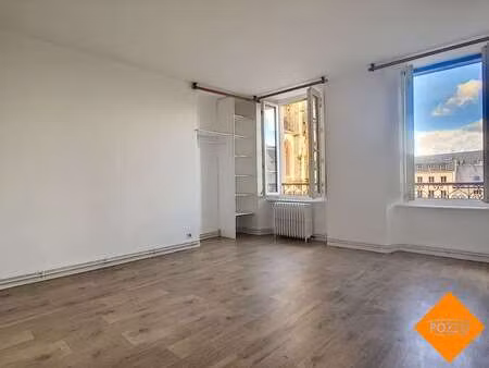 location appartement 3 pièces à coutances (50200) : à louer 3 pièces / 55m² coutances