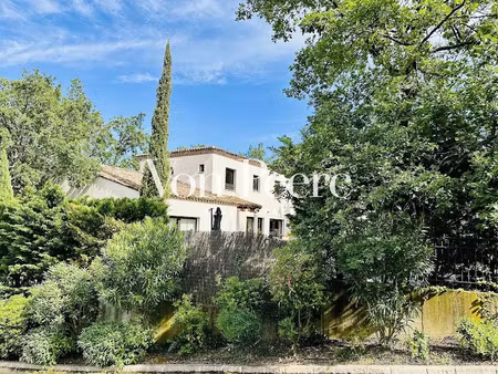 vente villa 9 pièces 236 m² à rochefort-du-gard (30650)  849 000 €