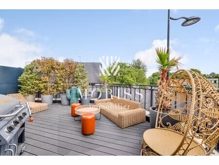 maison de luxe à vendre dans le quartier mocquet