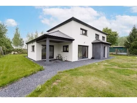 maison individuelle cubique de 171 m² à cysoing