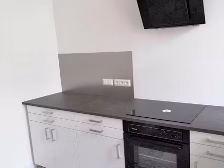 vente appartement 2 pièces 56.9 m² à mirebeau (86110)  72 900 €