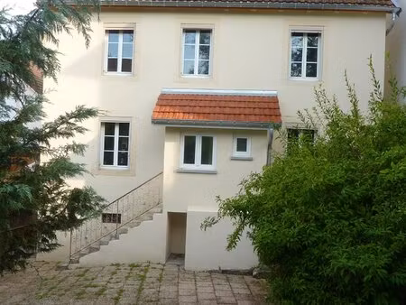 dasle maison f6 sur 6 ares