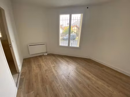 vente appartement 2 pièces 32.4 m² à montreuil (93100)  180 000 €