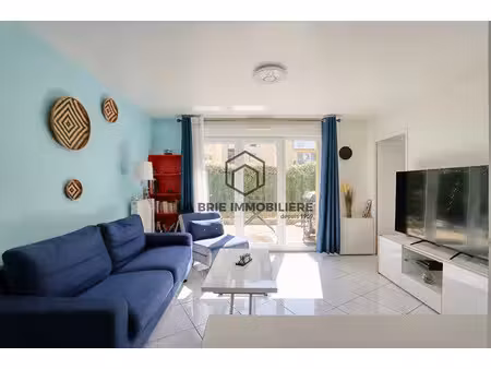 vente appartement 2 pièces 41.37 m² à brie-comte-robert (77170)  175 000 €