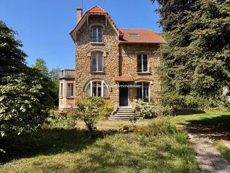demeure de caractere et potentiel rare