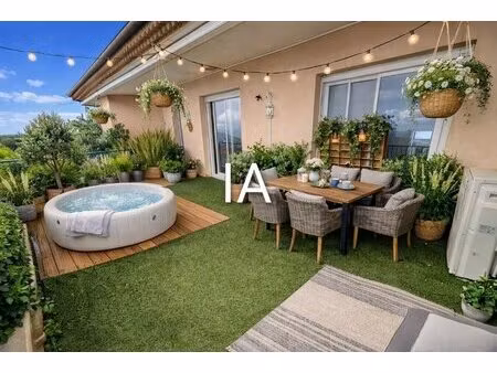 magnifique appartement type 3 superbe terrasse et vue féerique 